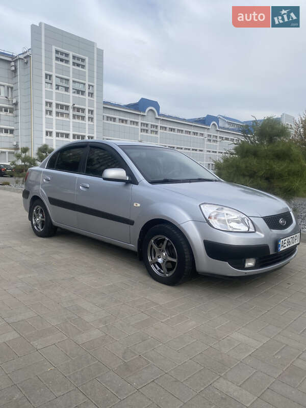 2006 kia rio