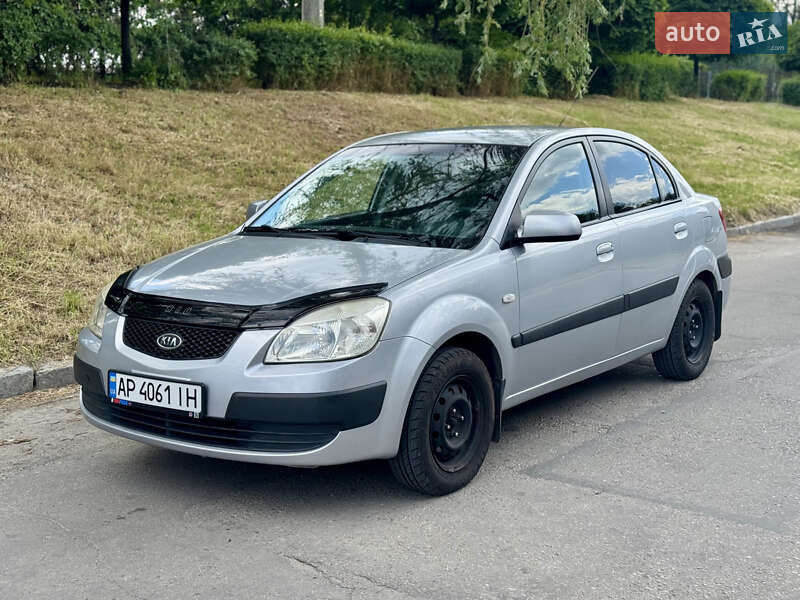 2007 kia rio