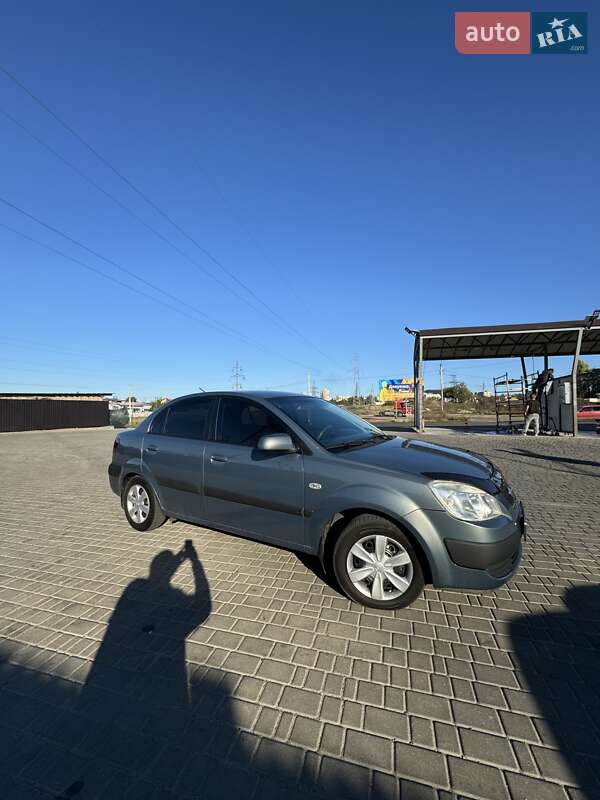 2007 kia rio