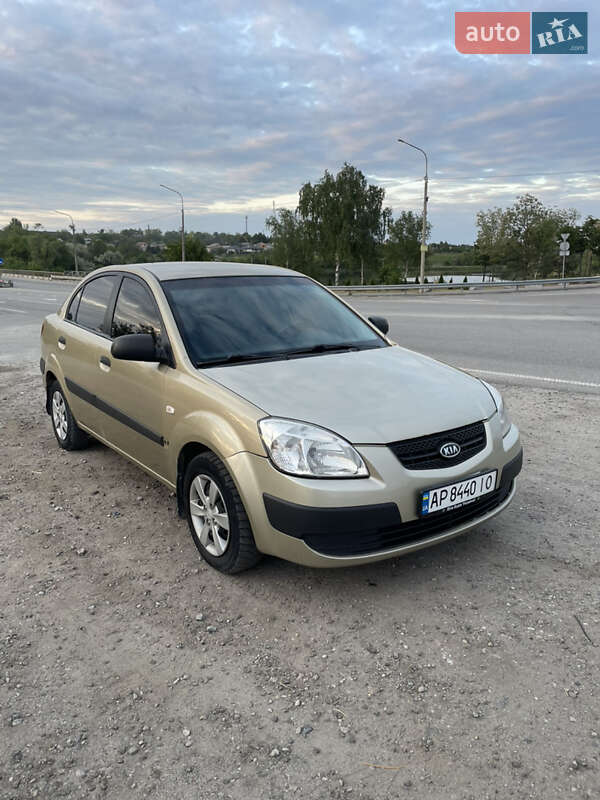 2008 kia rio