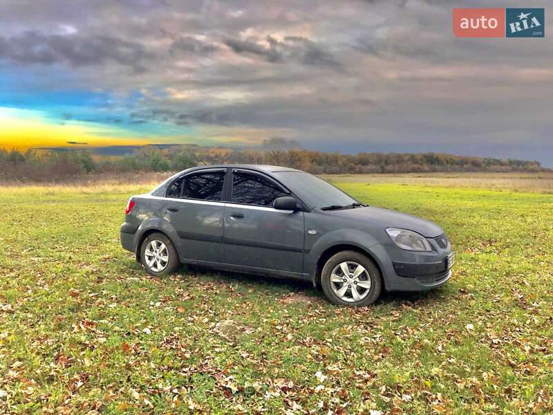 2008 kia rio
