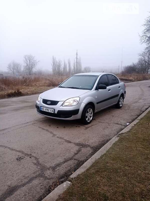 2008 kia rio