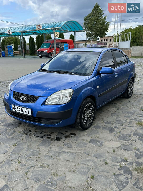 2008 kia rio