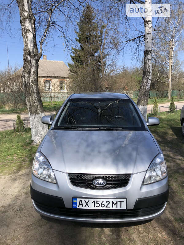2008 kia rio