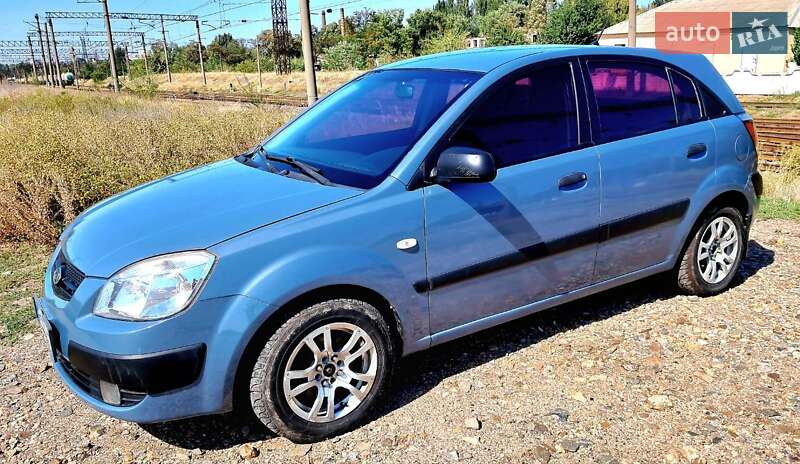 2008 kia rio