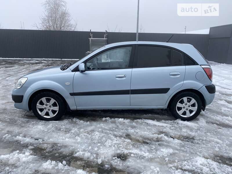 2008 kia rio