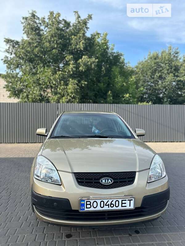 2008 kia rio