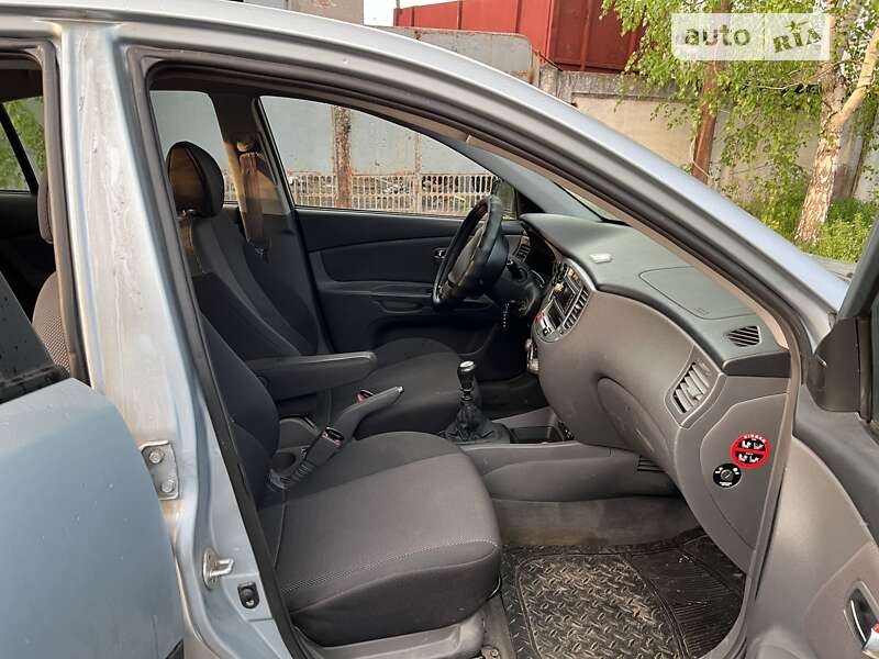 2008 kia rio