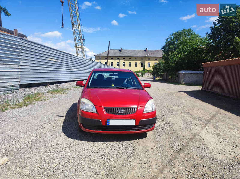 2008 kia rio