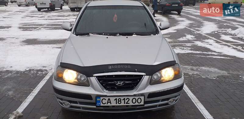 2011 hyundai elantra