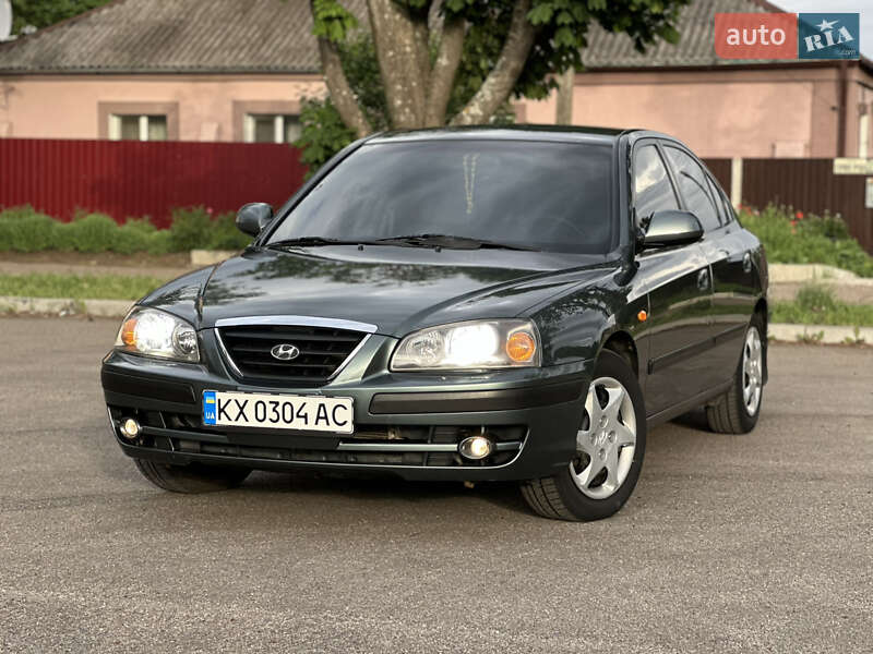 2011 hyundai elantra