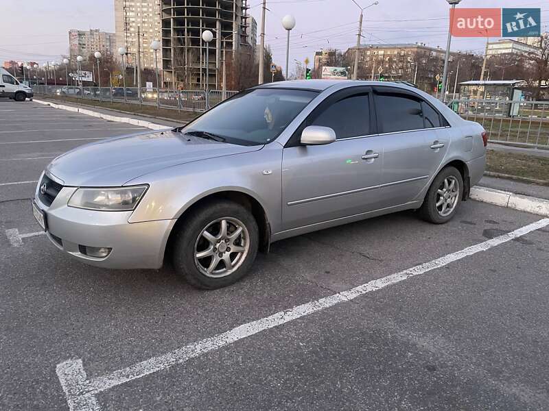 2005 hyundai sonata