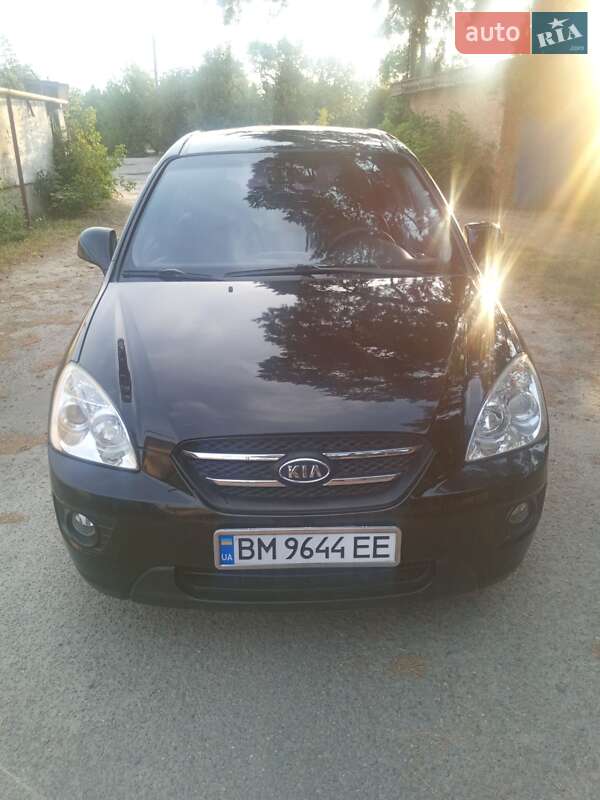 2008 kia carens
