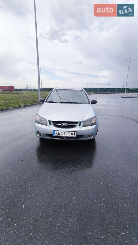 2006 kia cerato