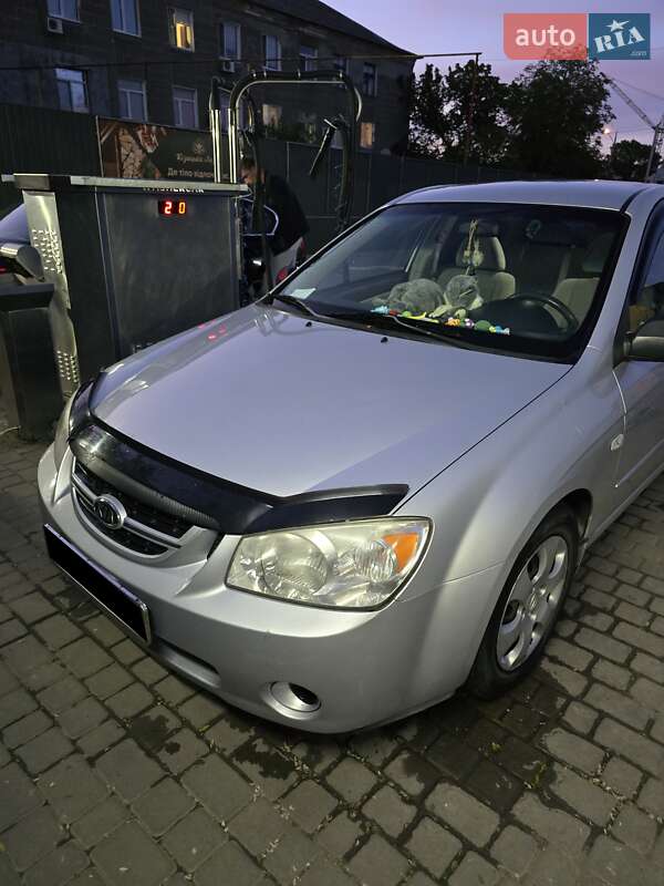 2006 kia cerato