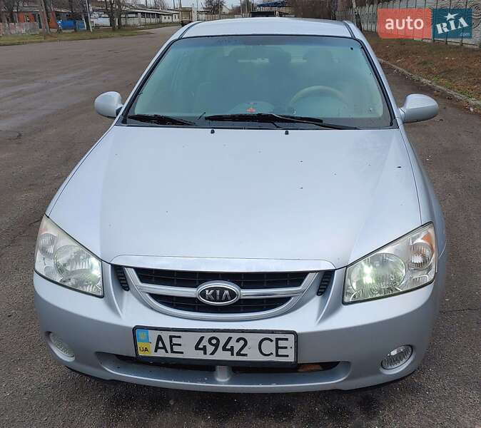 2006 kia cerato