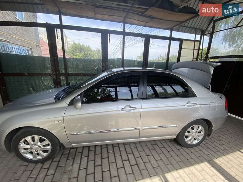 2008 kia cerato