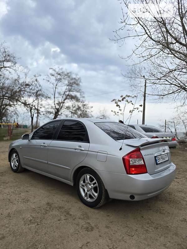 2006 kia cerato
