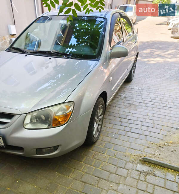2007 kia cerato