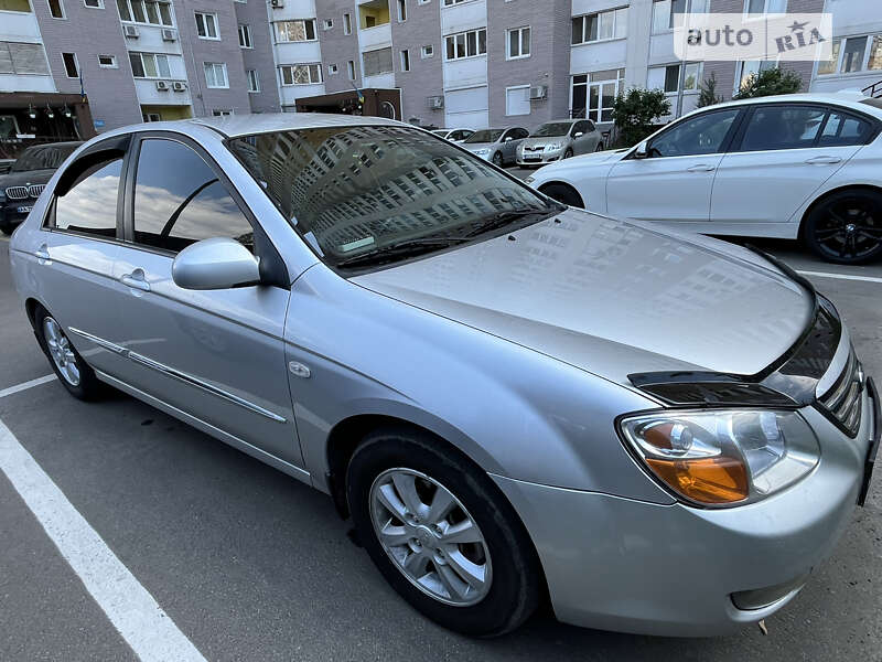 2008 kia cerato