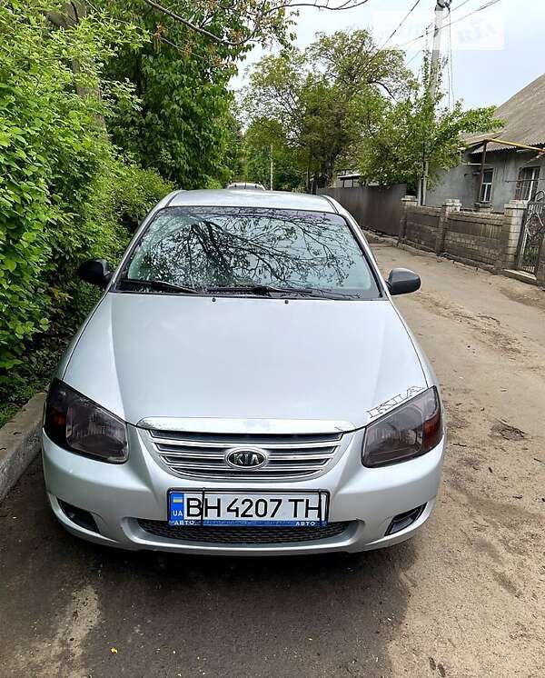 2006 kia cerato