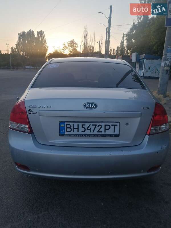 2007 kia cerato 1-6d 5mt2