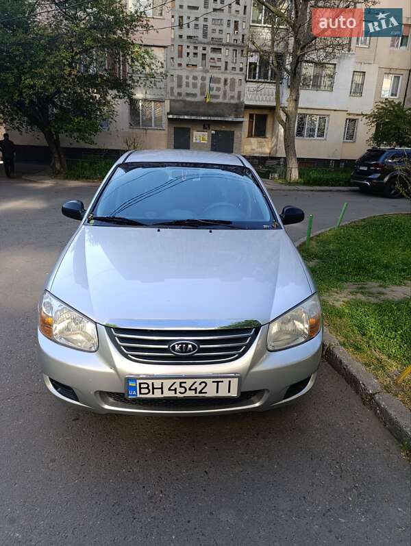 2007 kia cerato