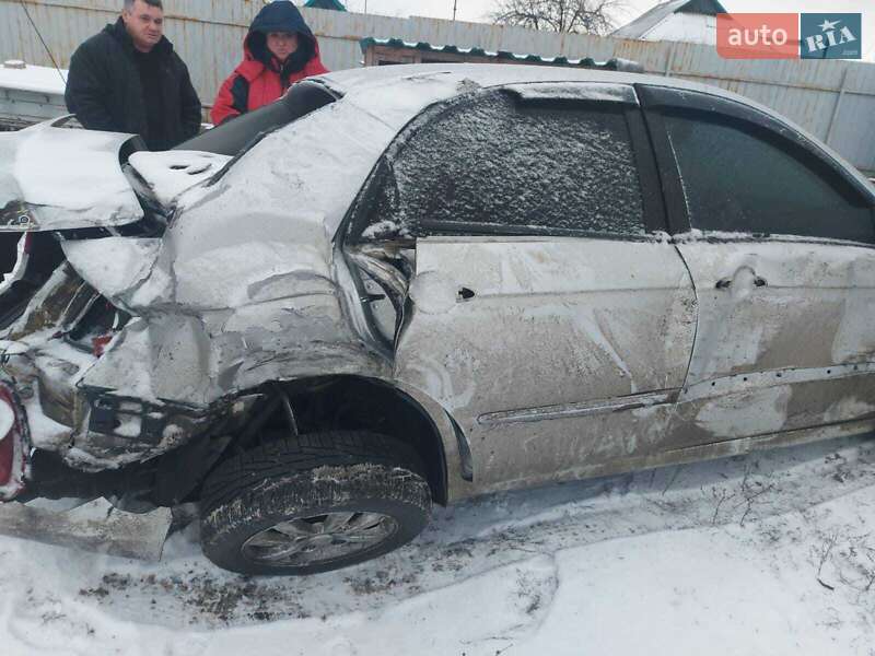 2008 kia cerato