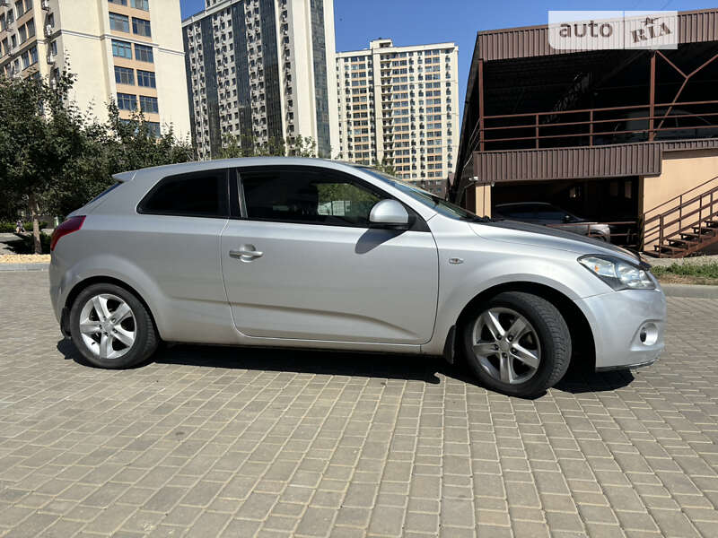 2008 kia ceed