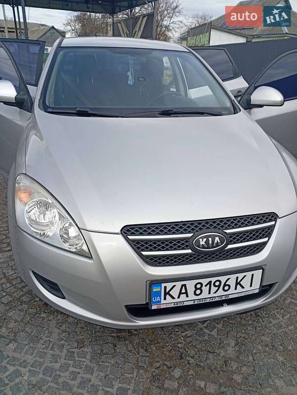 2008 kia ceed