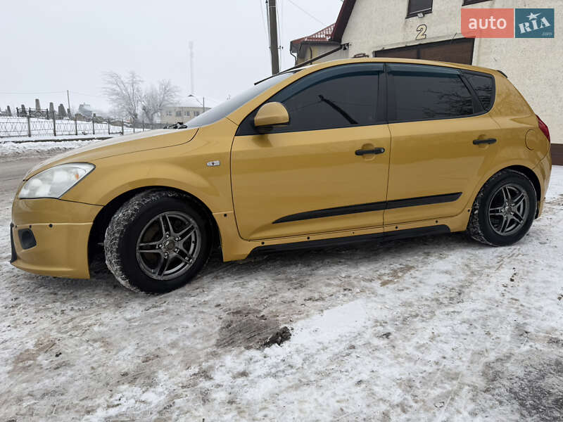 2008 kia ceed
