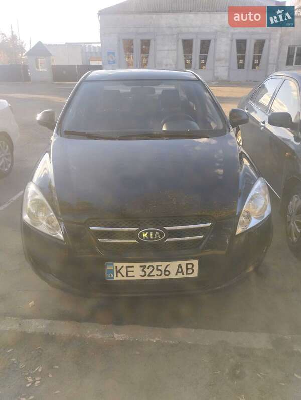 2008 kia ceed