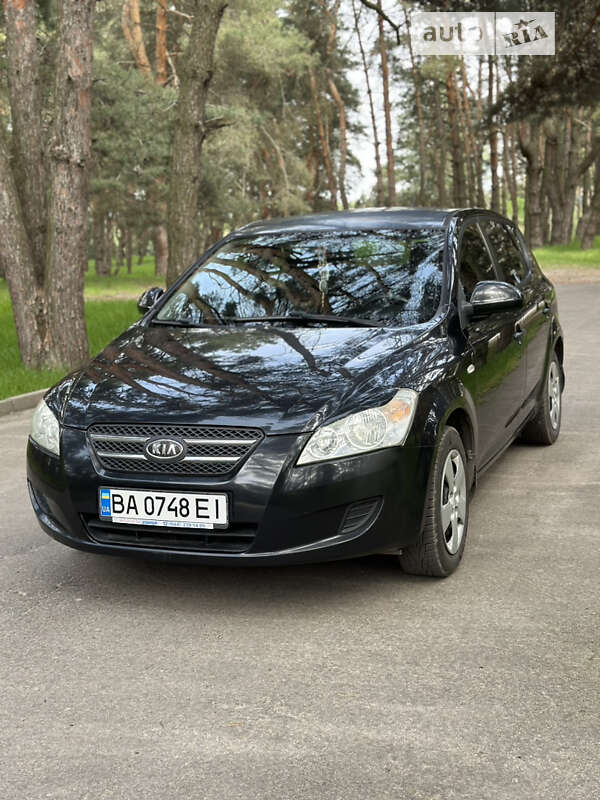 2008 kia ceed