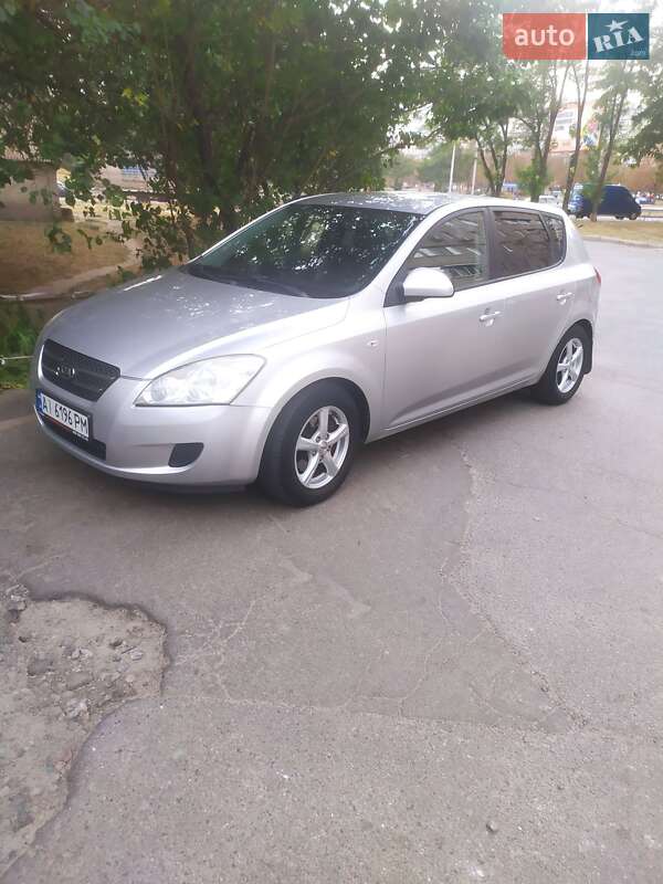 2008 kia ceed