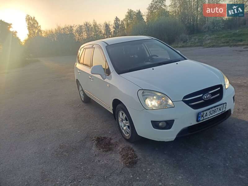 2007 kia carens