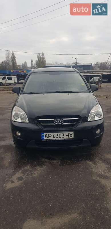 2008 kia carens