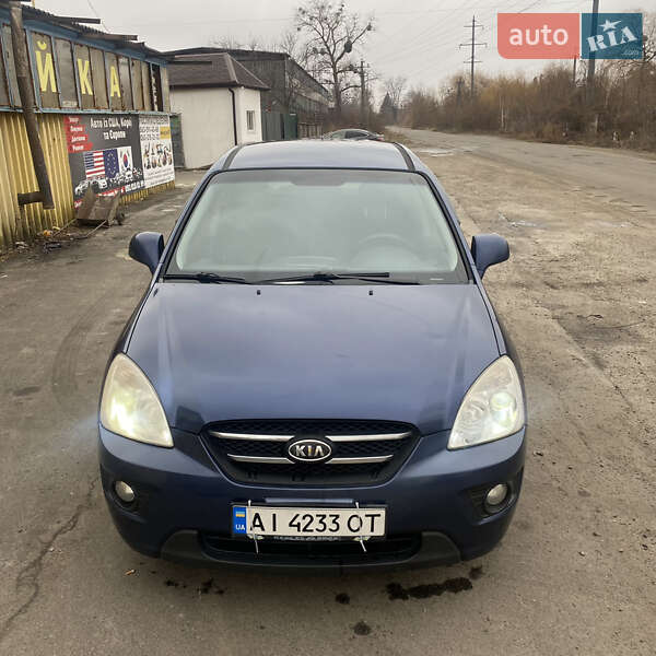 2008 kia carens