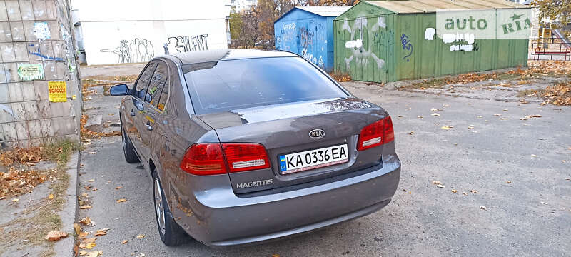 2008 kia magentis
