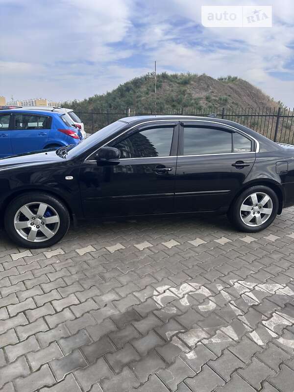 2008 kia magentis