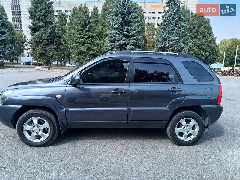 2008 kia sportage