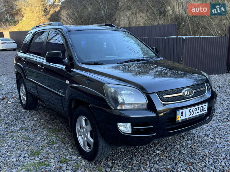 2008 kia sportage