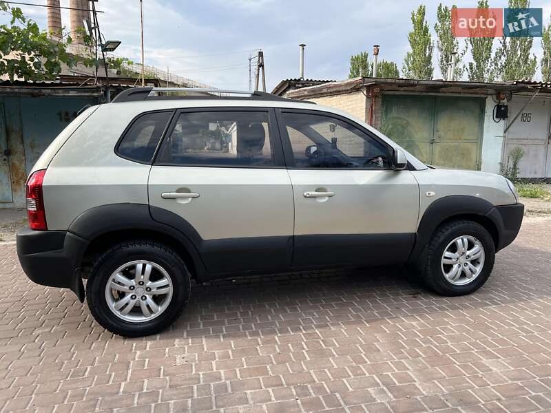 2008 hyundai tucson