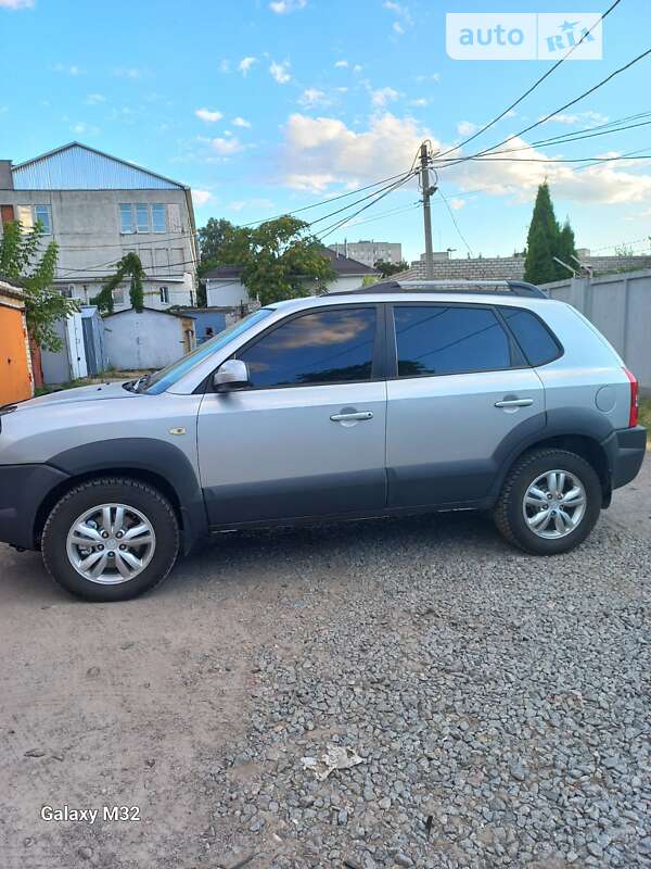 2010 hyundai tucson
