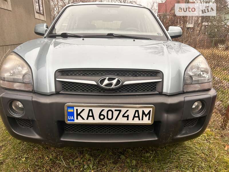 2010 hyundai tucson