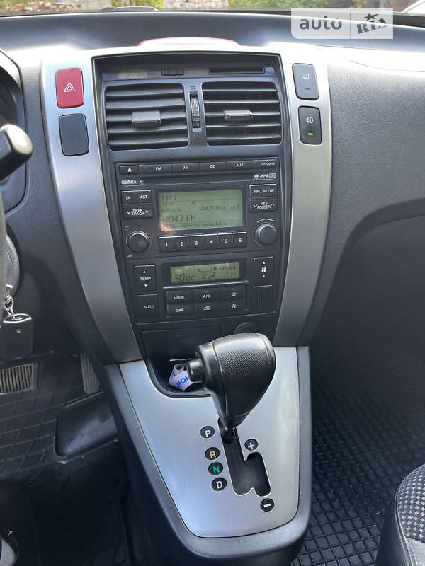 2011 hyundai tucson