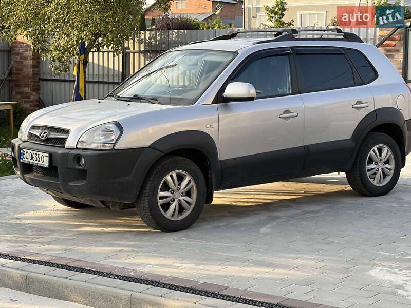 2012 hyundai tucson