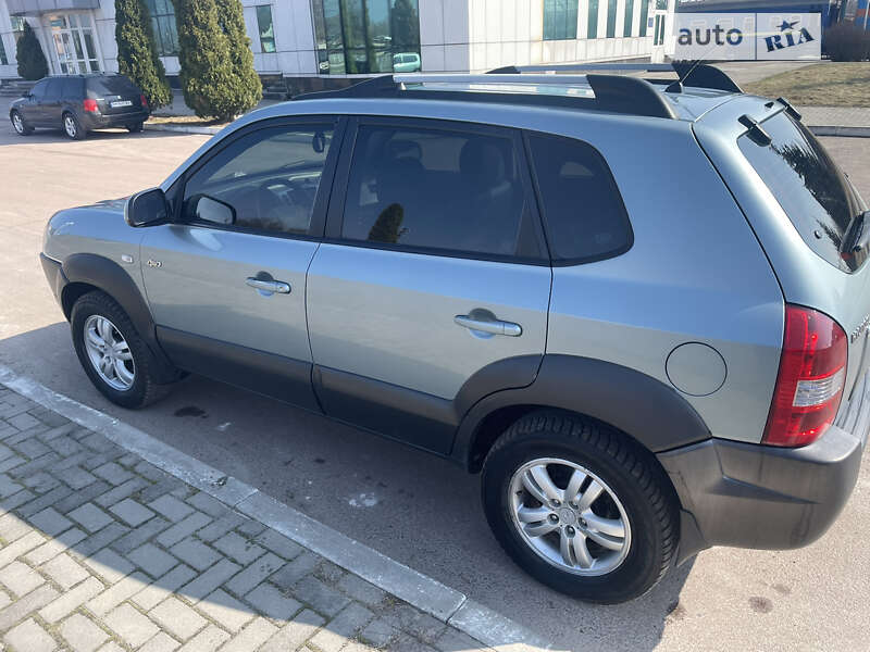 2006 hyundai tucson