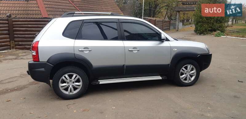 2010 hyundai tucson