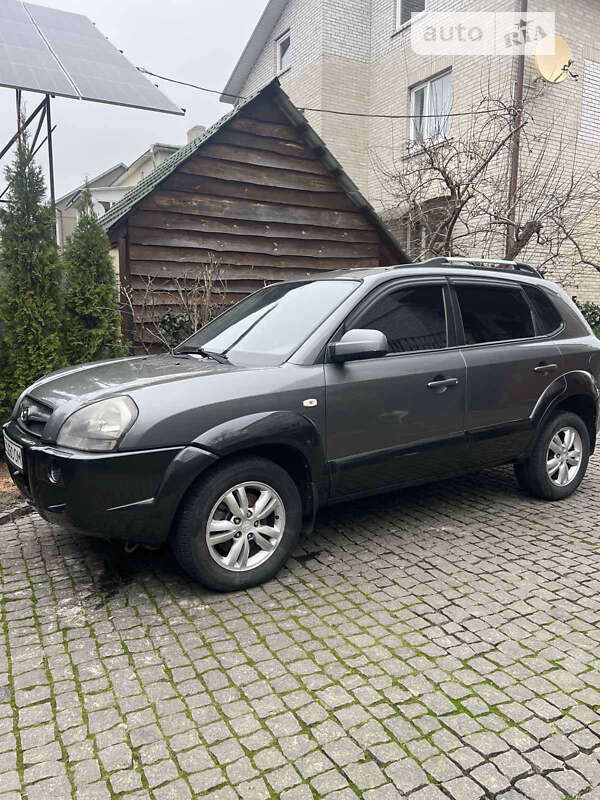 2010 hyundai tucson