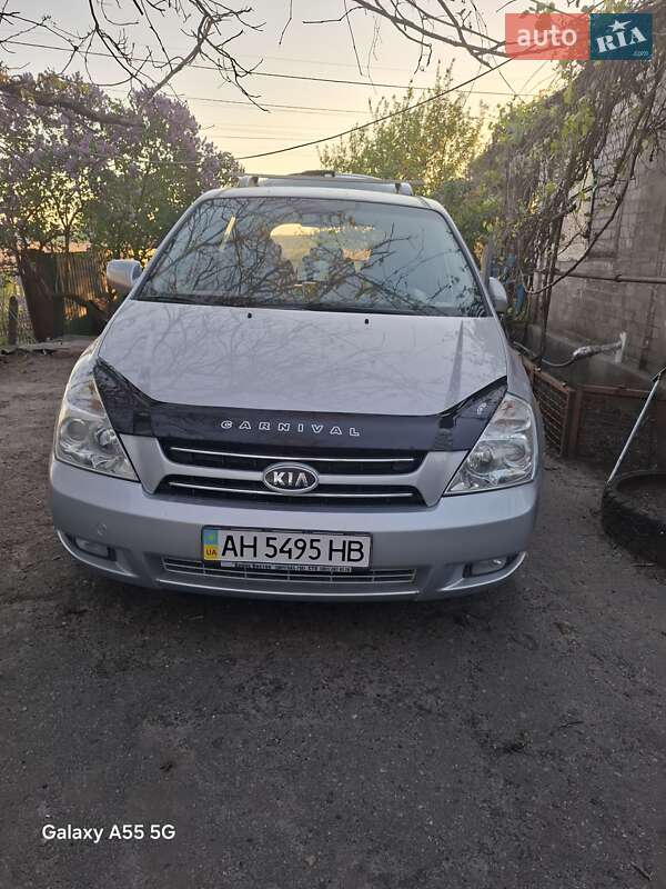 2007 kia carnival